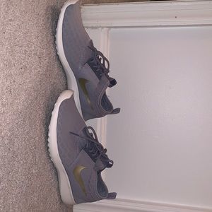 NEW Nike running shoes